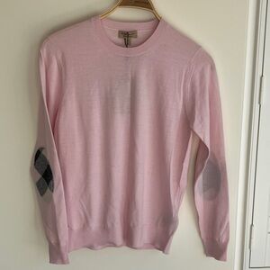 BURBERRY Light Pink Crewneck Merino Wool Sweater w/ Gray Elbow Patches Size M
